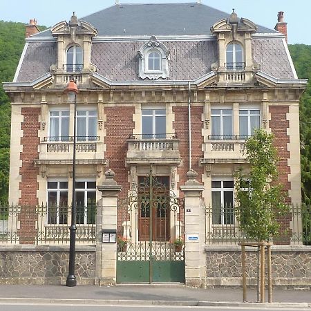 Vila Le Clos Belle Rose Haybes Exteriér fotografie