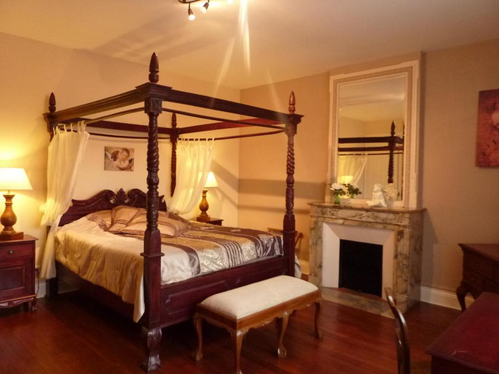 Vila Le Clos Belle Rose Haybes Pokoj fotografie