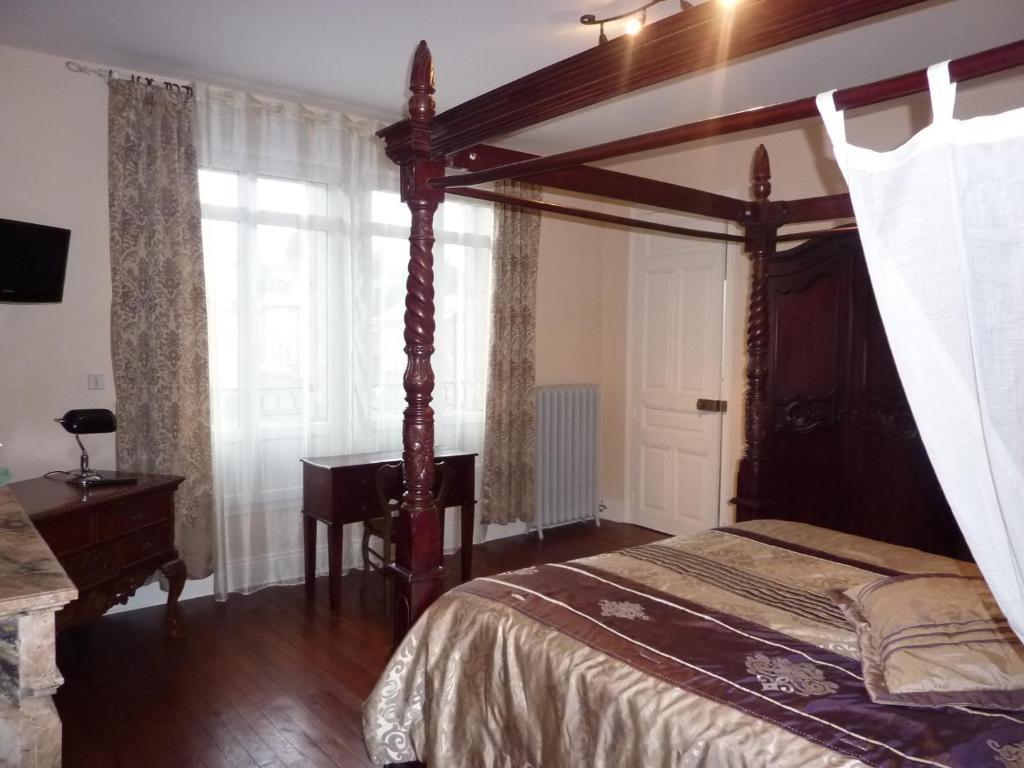 Vila Le Clos Belle Rose Haybes Pokoj fotografie