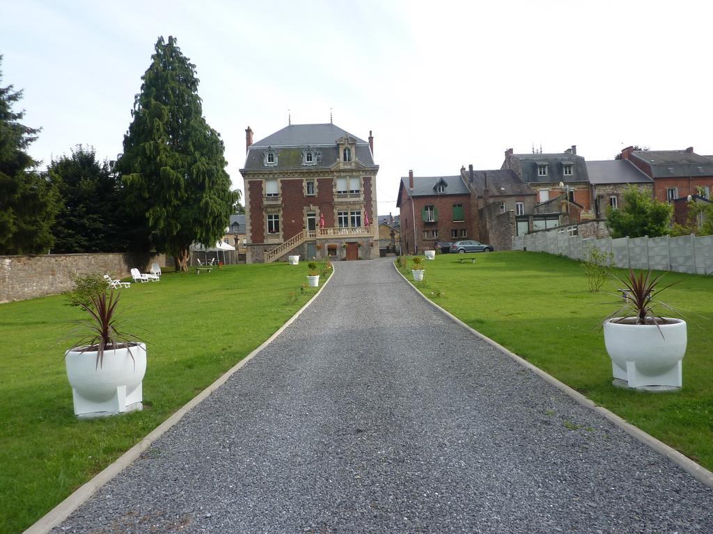 Vila Le Clos Belle Rose Haybes Exteriér fotografie
