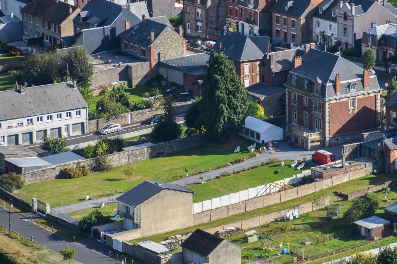 Vila Le Clos Belle Rose Haybes Exteriér fotografie