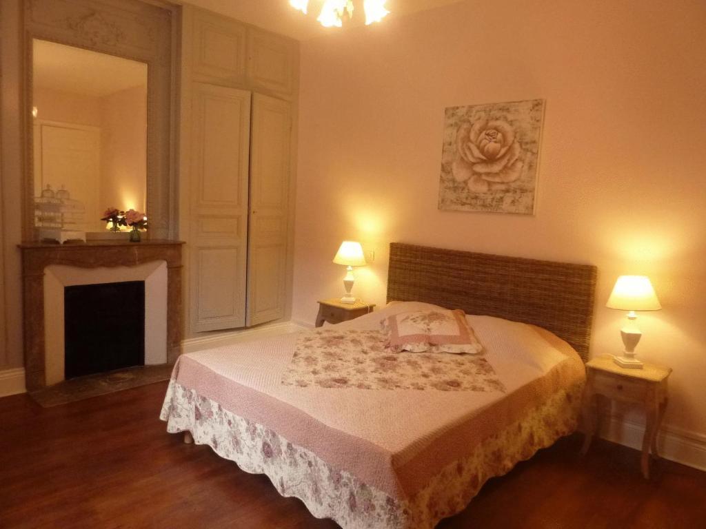 Vila Le Clos Belle Rose Haybes Pokoj fotografie